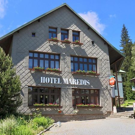 Hotel Maredis Kořenov Exteriér fotografie