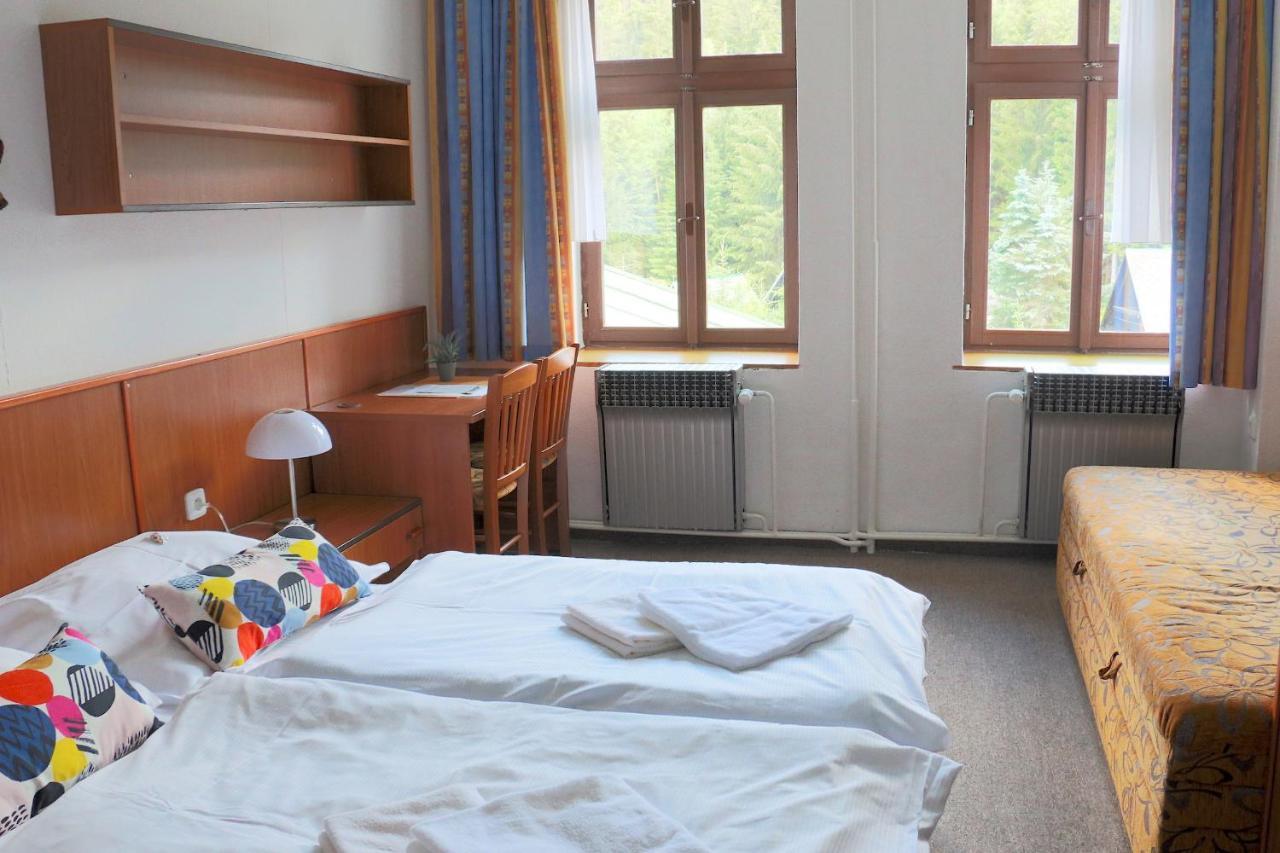 Hotel Maredis Kořenov Pokoj fotografie