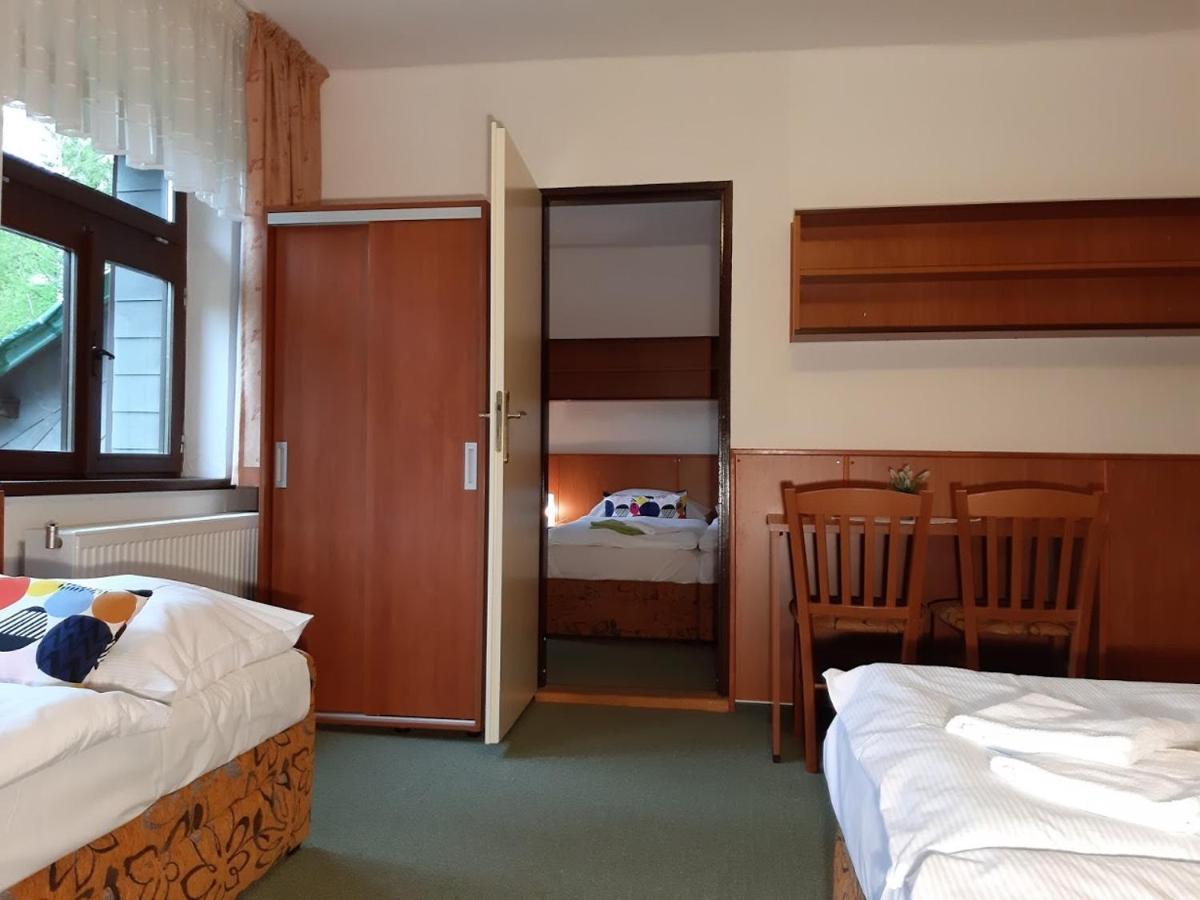 Hotel Maredis Kořenov Pokoj fotografie