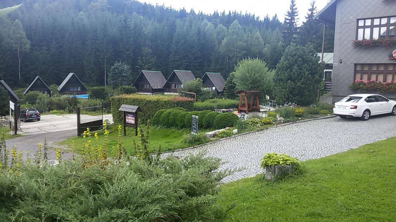 Hotel Maredis Kořenov Exteriér fotografie