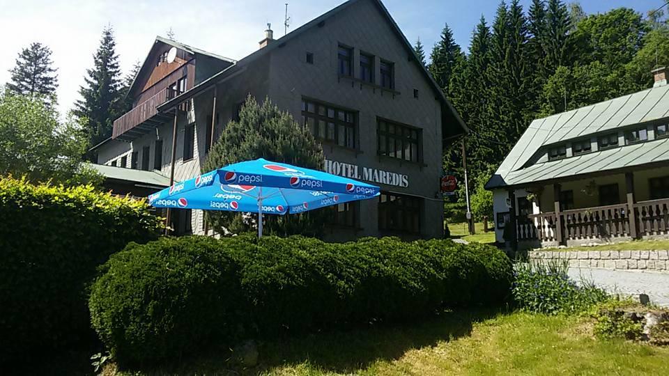 Hotel Maredis Kořenov Exteriér fotografie