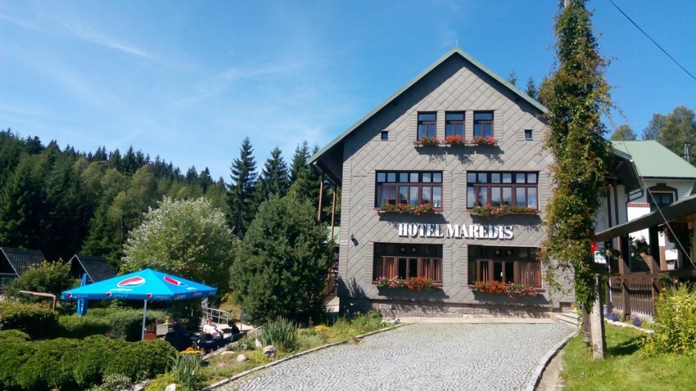 Hotel Maredis Kořenov Exteriér fotografie